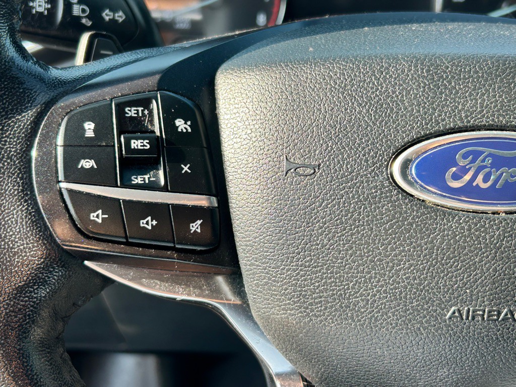 2020 Ford Explorer Image 20