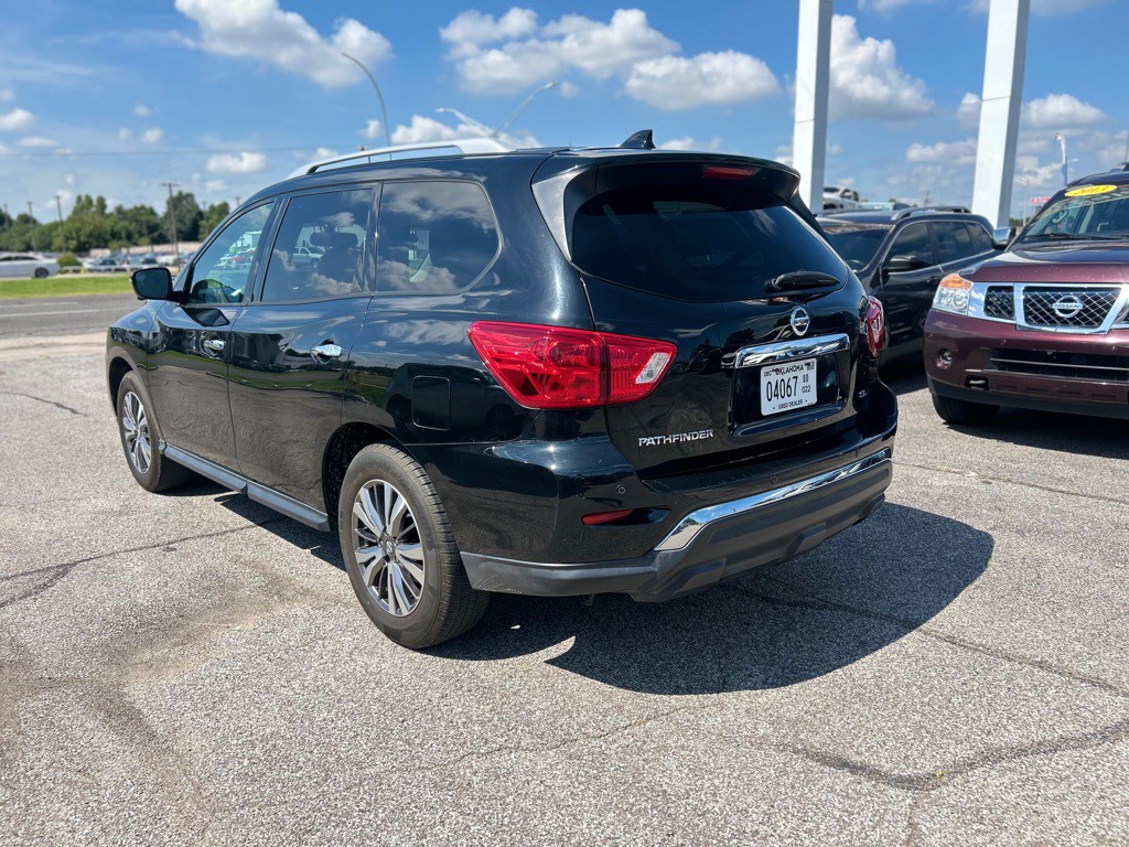 2019 Nissan Pathfinder Image 5