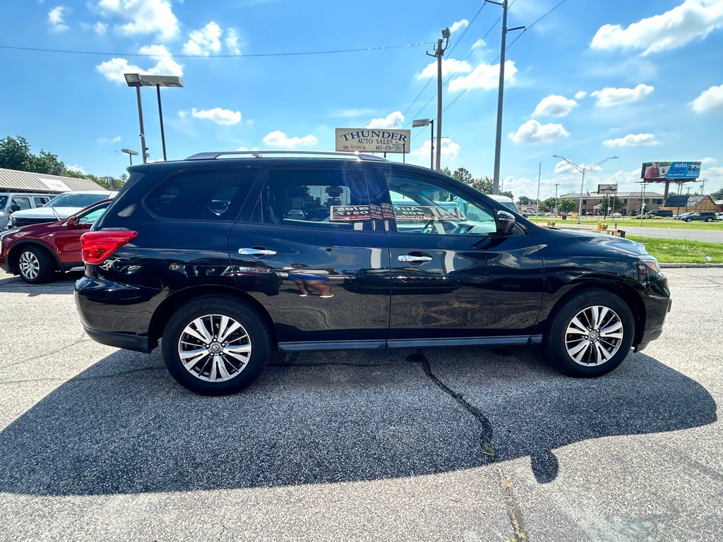 2019 Nissan Pathfinder Image 6