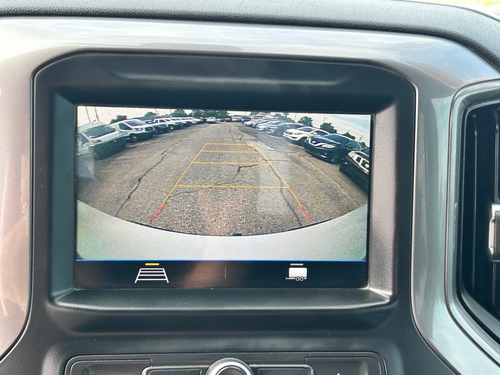 2019 Chevrolet Silverado 1500 Image 12