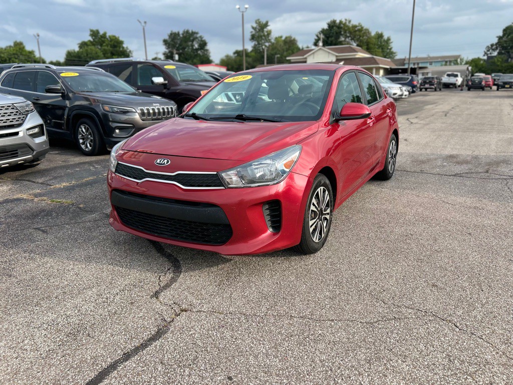 2019 Kia Rio Image 1