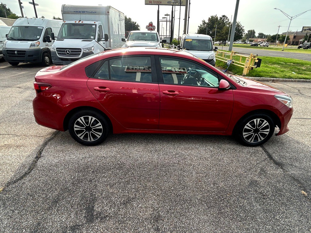 2019 Kia Rio Image 7