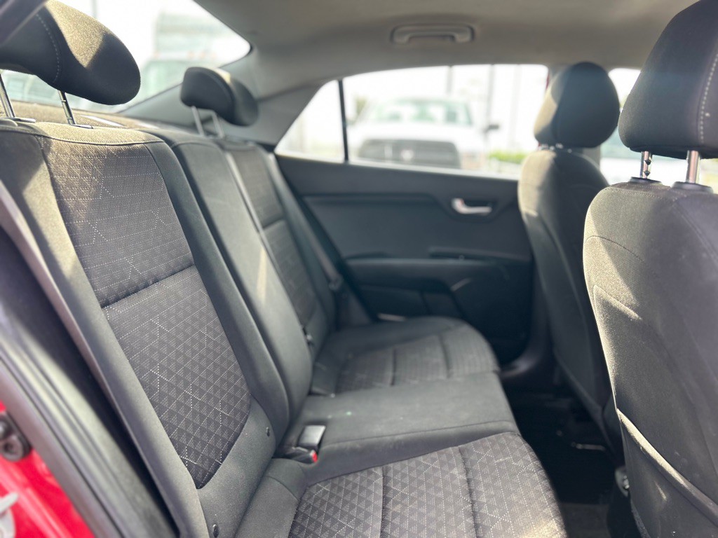 2019 Kia Rio Image 15