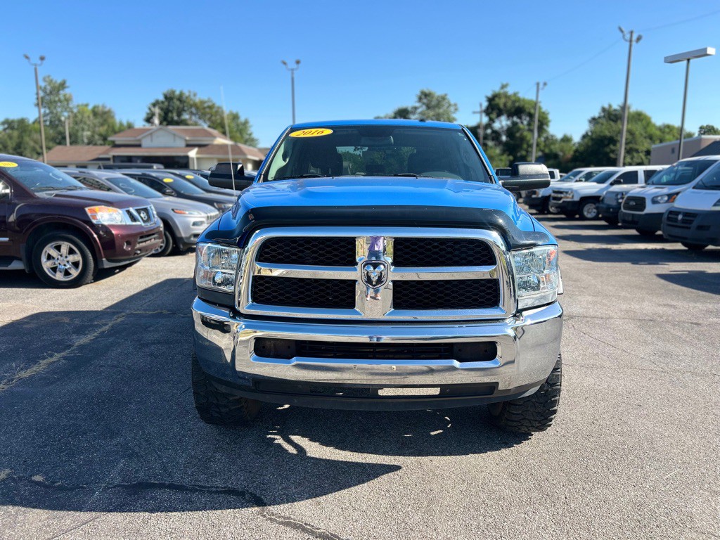 2016 RAM 2500 Image 3
