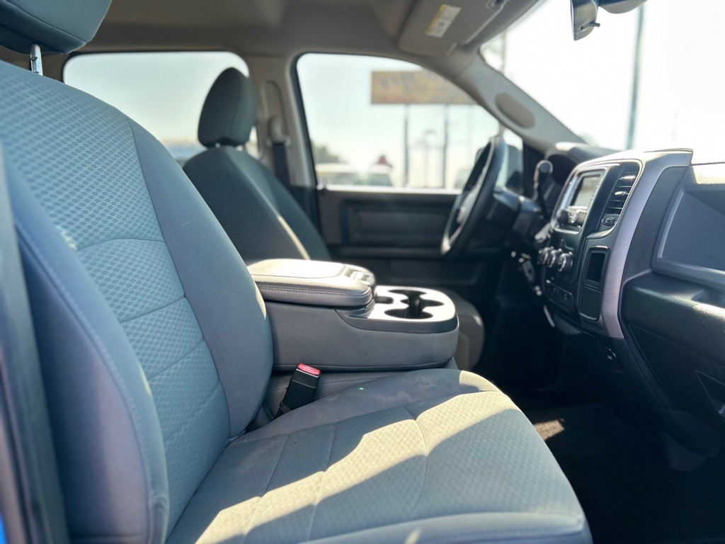 2016 RAM 2500 Image 17