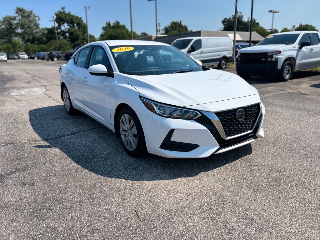 2020 Nissan Sentra Image 2