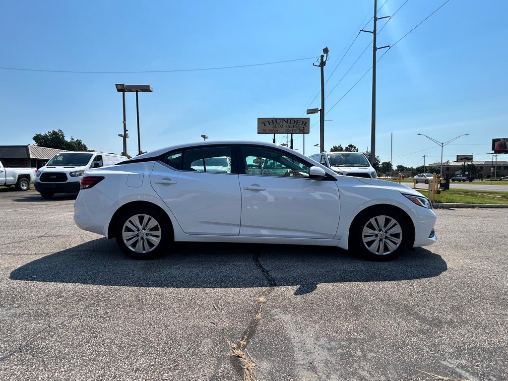 2020 Nissan Sentra Image 7