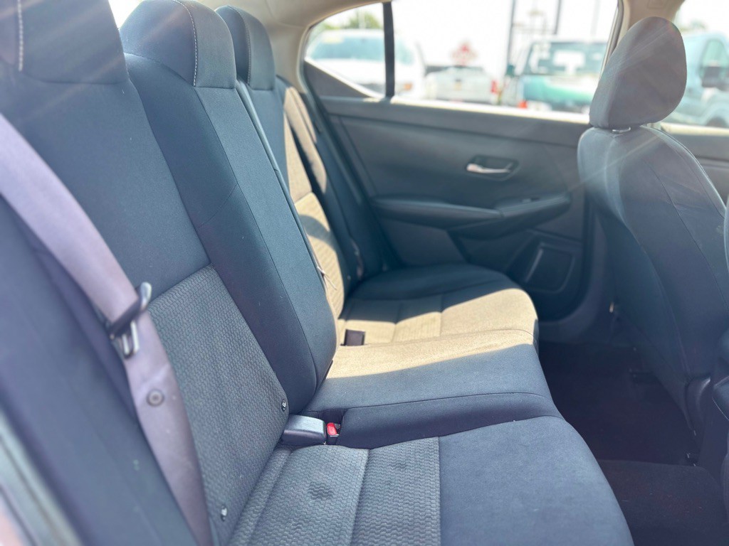 2020 Nissan Sentra Image 14