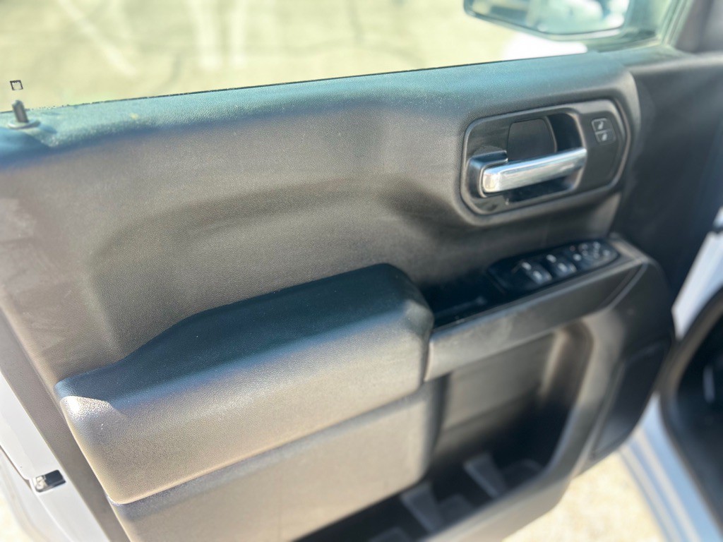 2019 Chevrolet Silverado 1500 Image 9
