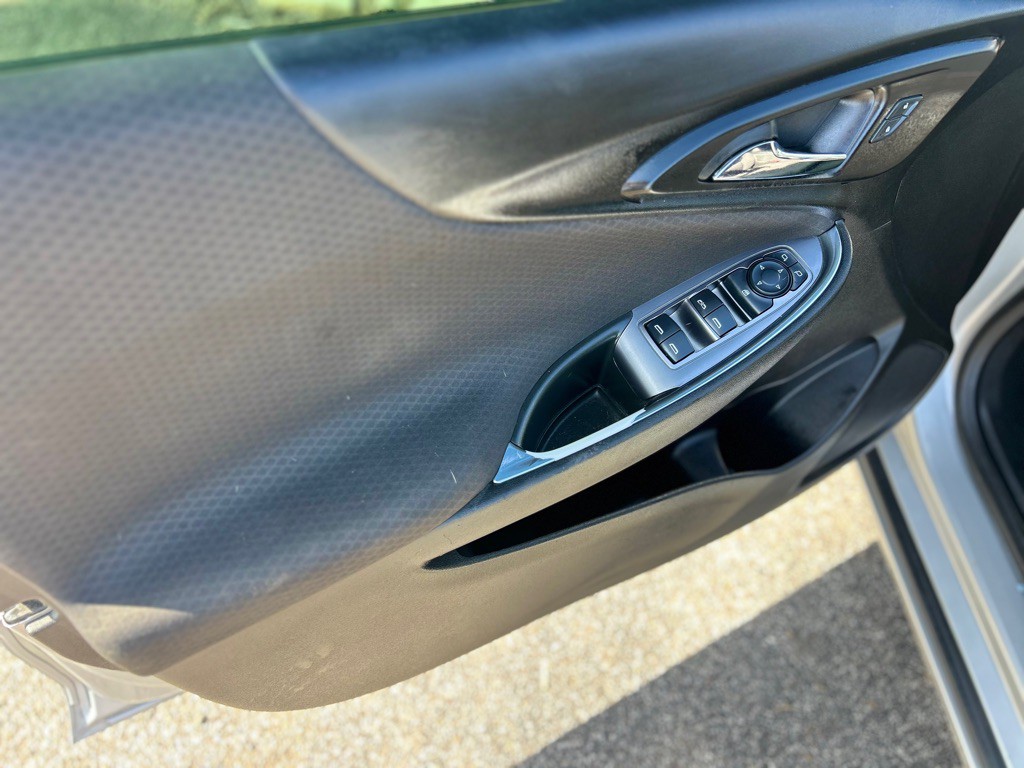 2020 Chevrolet Malibu Image 9