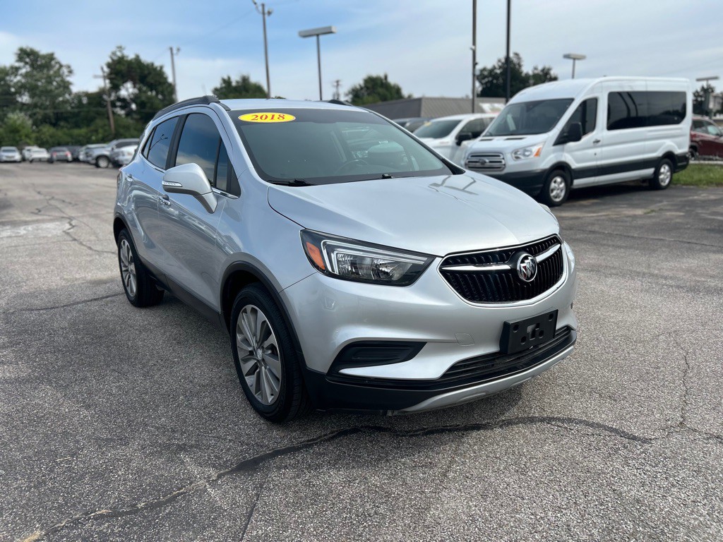 2018 Buick Enclave Image 2