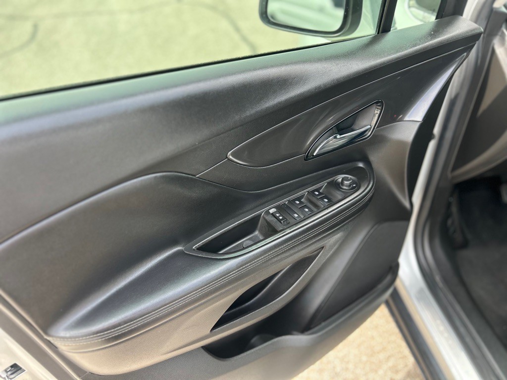 2018 Buick Enclave Image 10