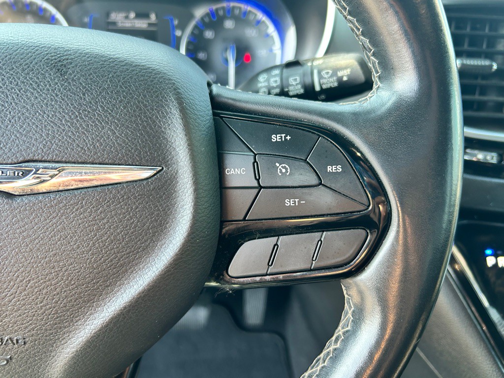 2018 Chrysler Pacifica Image 12