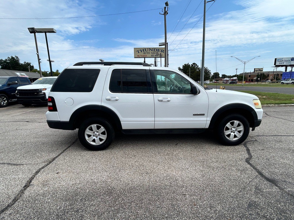 2007 Ford Explorer Image 7