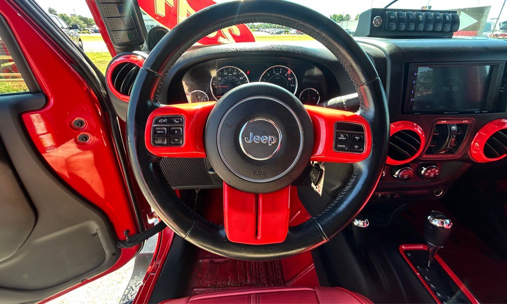 2011 Jeep Wrangler Unlimited Image 23