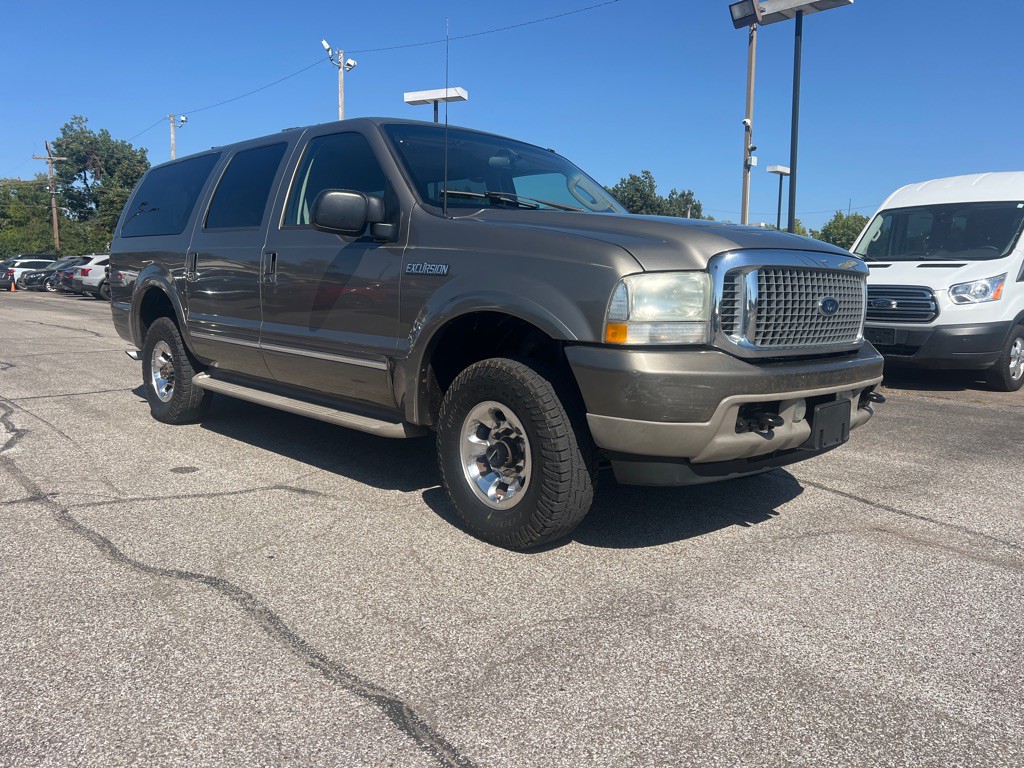 2003 Ford Excursion Image 3