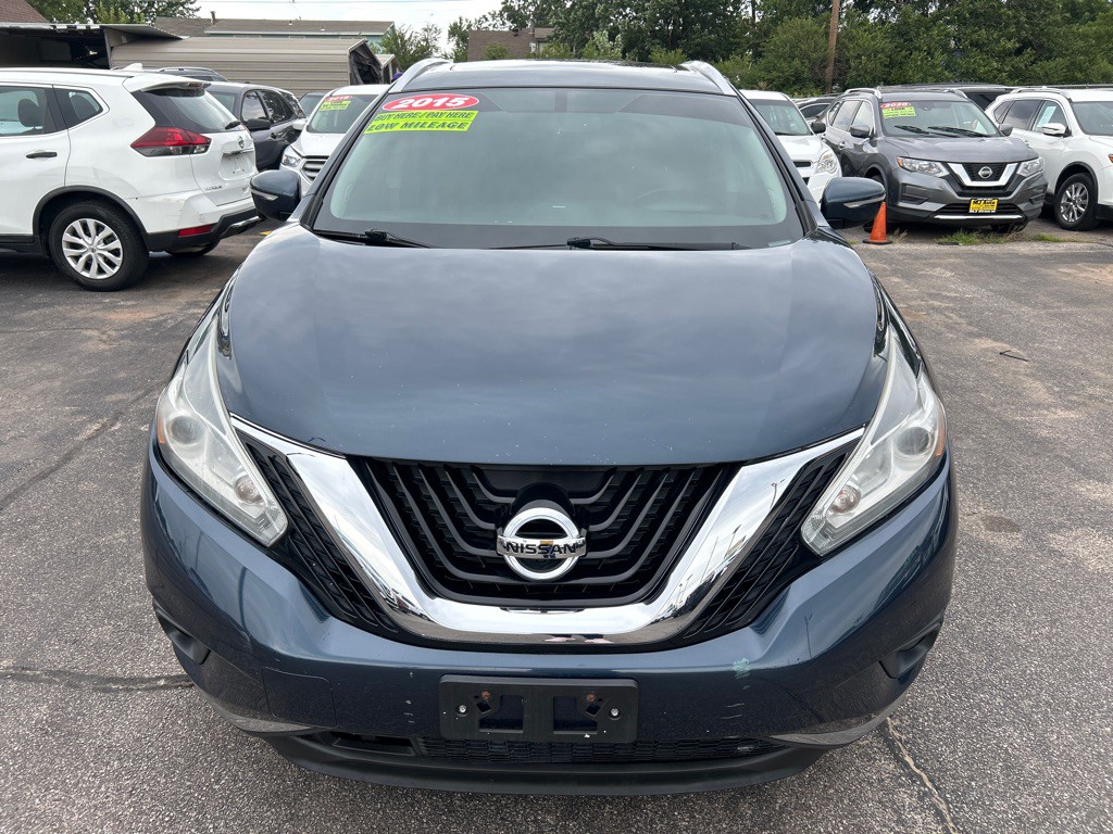 2015 Nissan Murano Image 2