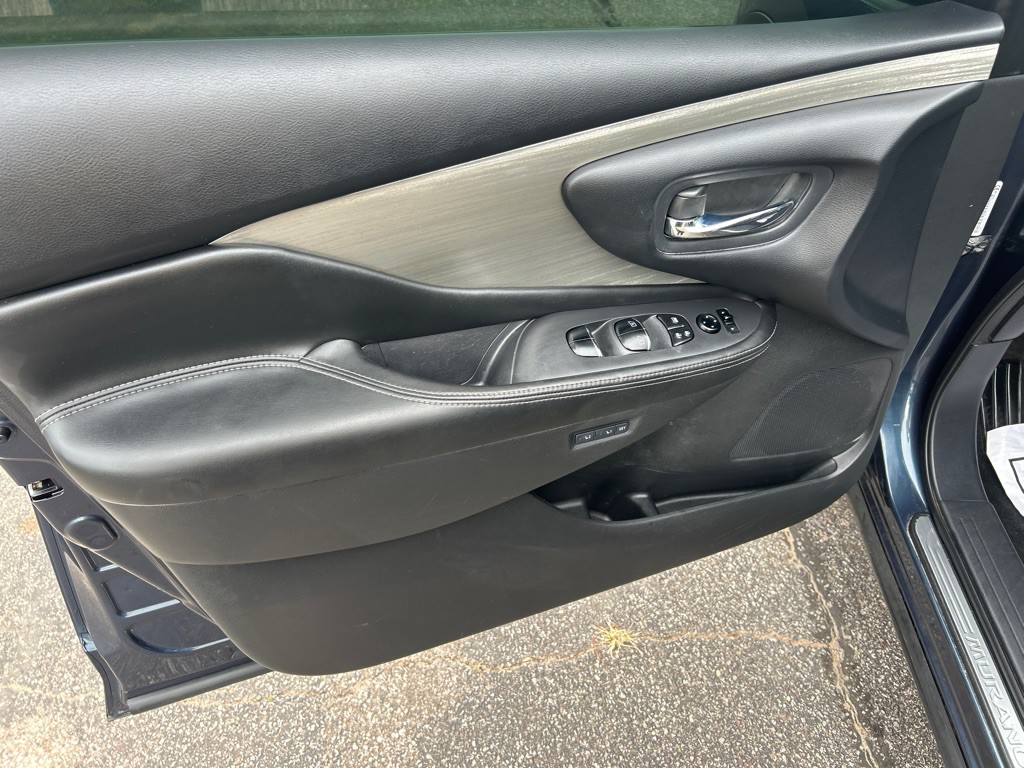 2015 Nissan Murano Image 10
