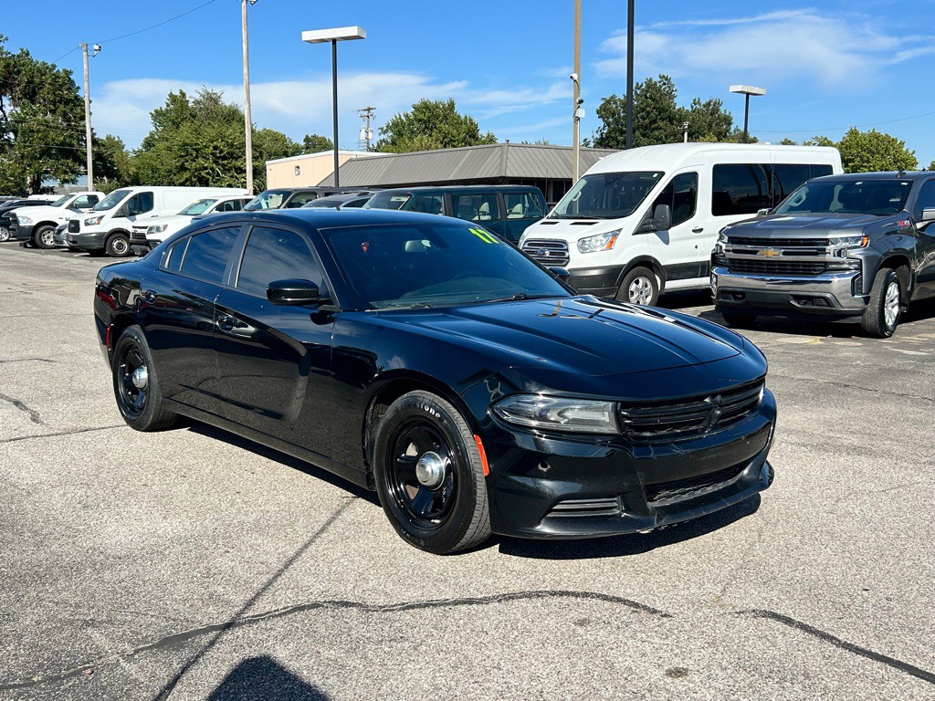 2017 Dodge Charger Image 2