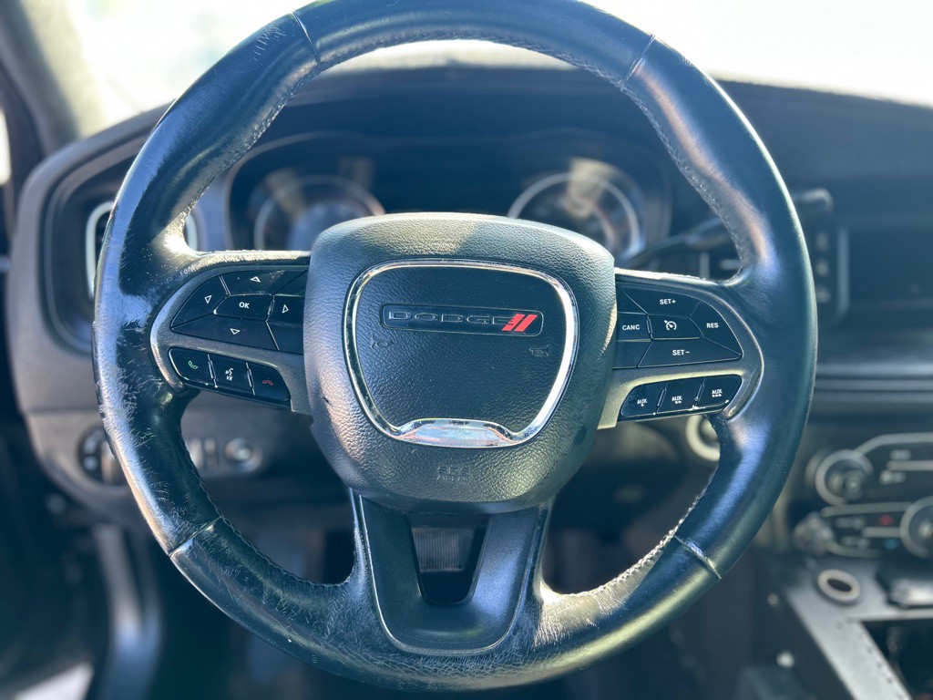 2017 Dodge Charger Image 10