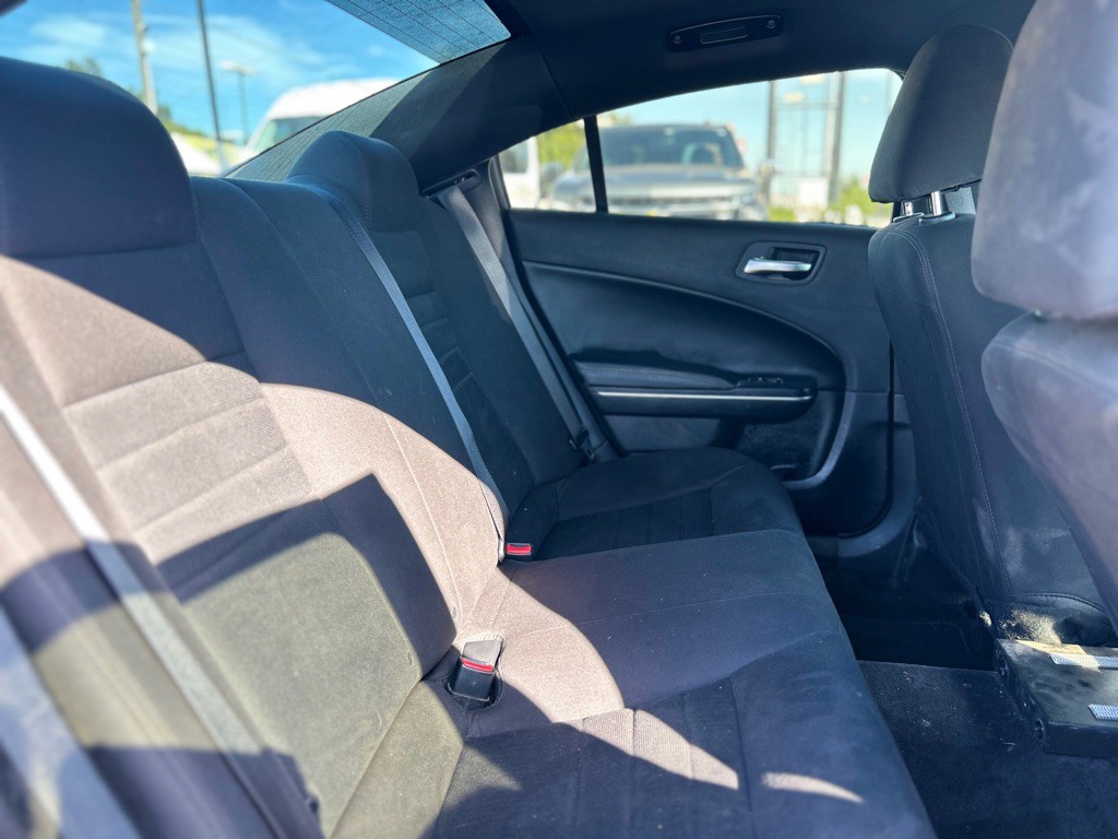 2017 Dodge Charger Image 15