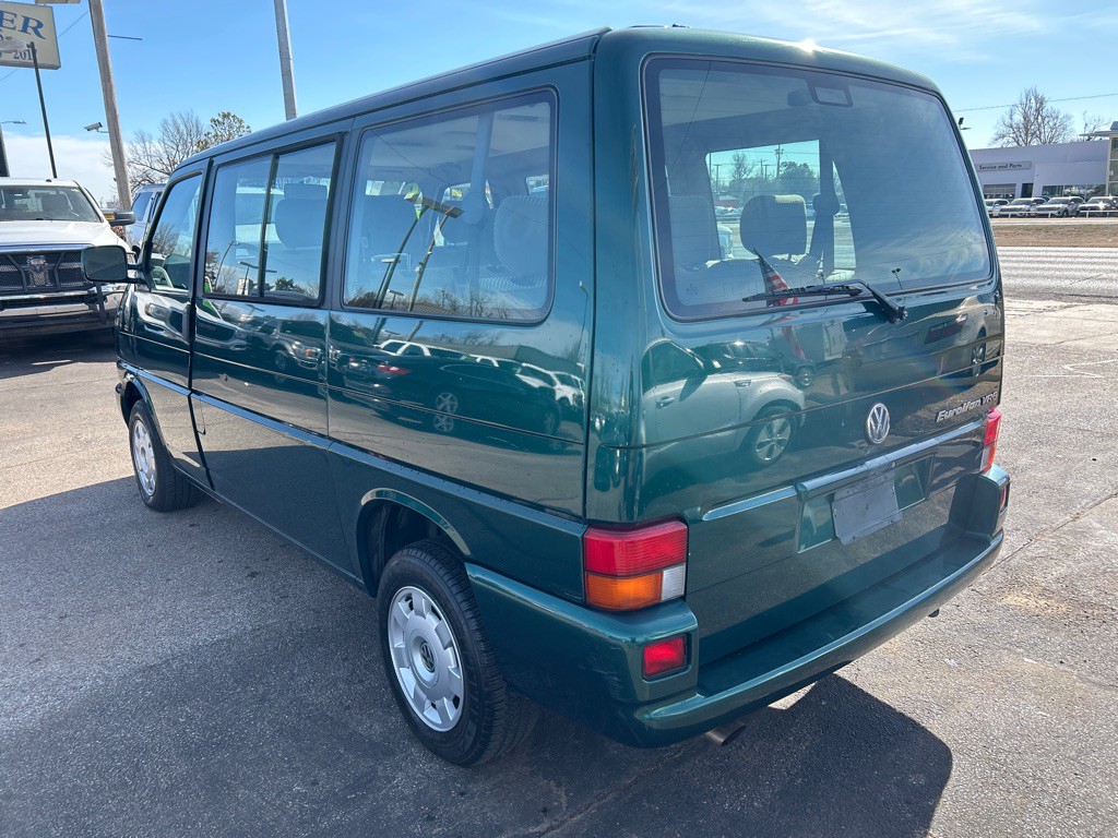 1999 Volkswagen Eurovan Image 4