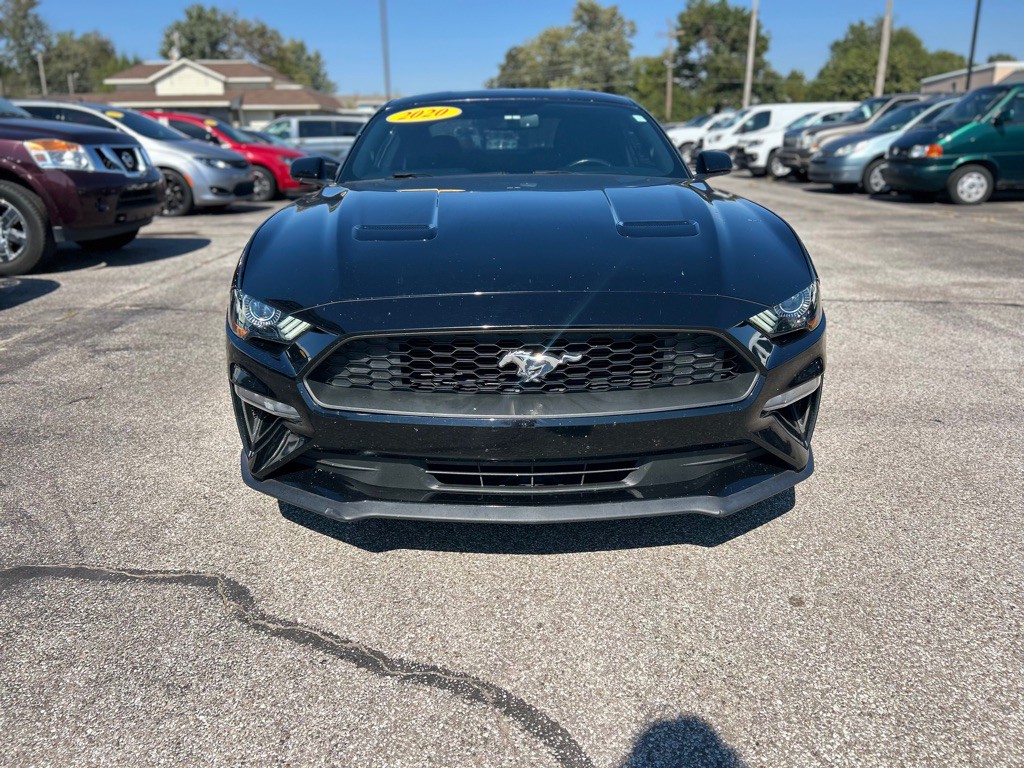2020 Ford Mustang Image 3