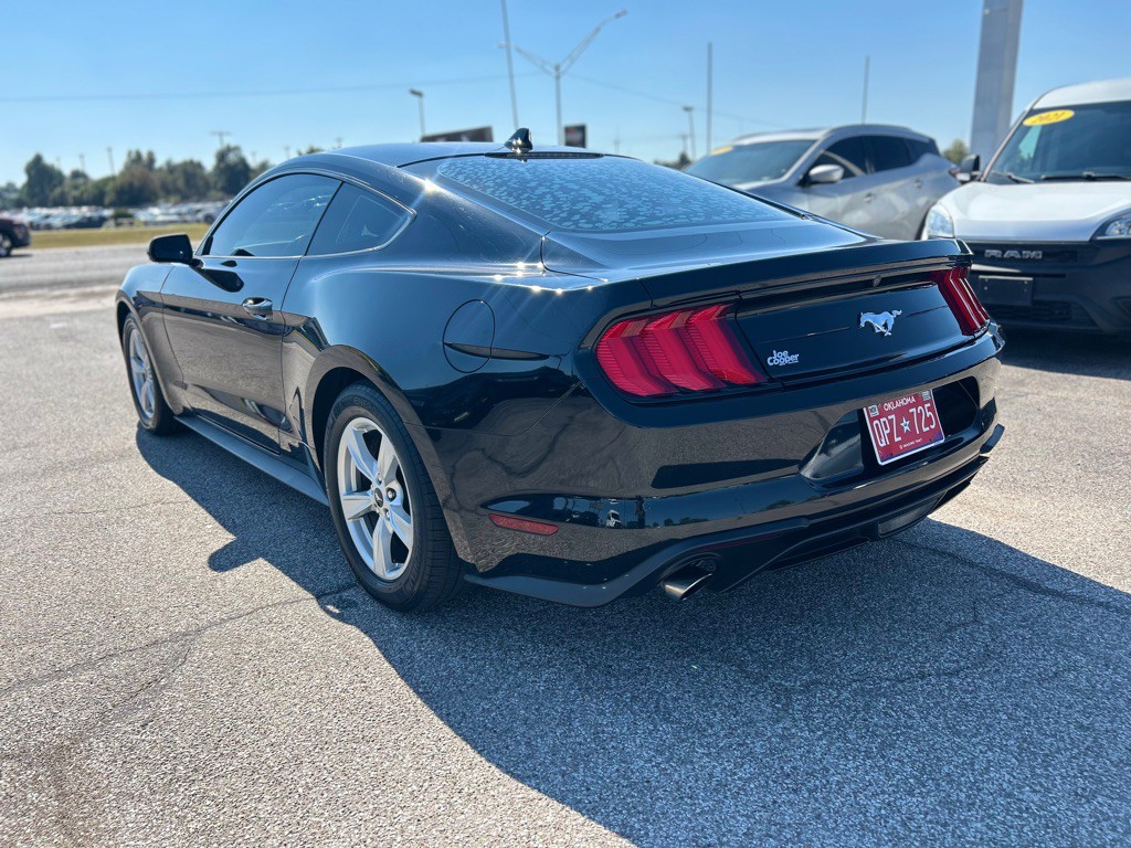 2020 Ford Mustang Image 5