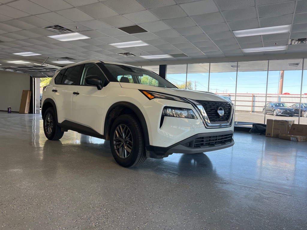 2023 Nissan Rogue Image 1