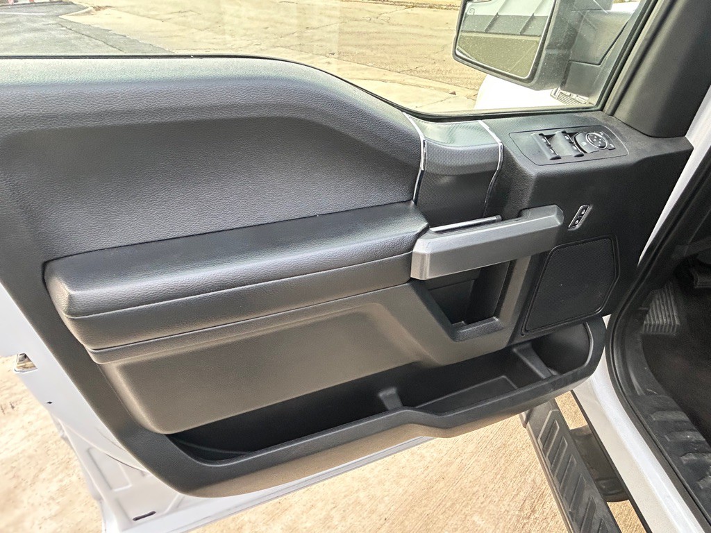 2017 Ford F-150 Image 9