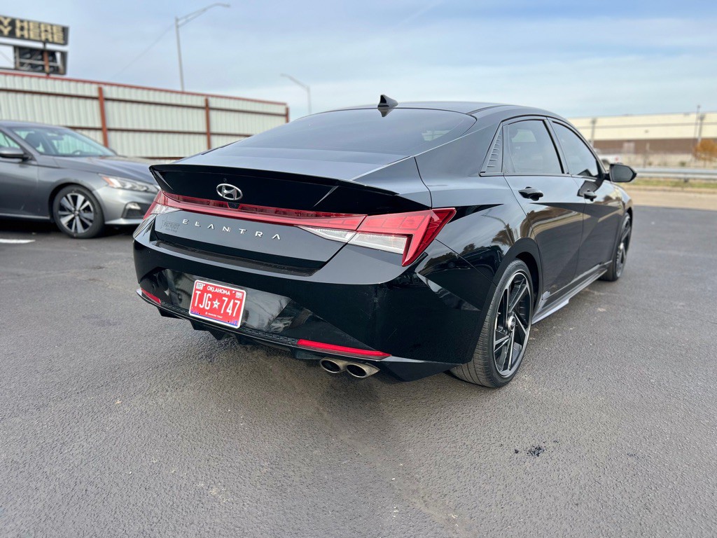 2023 Hyundai Elantra Image 6