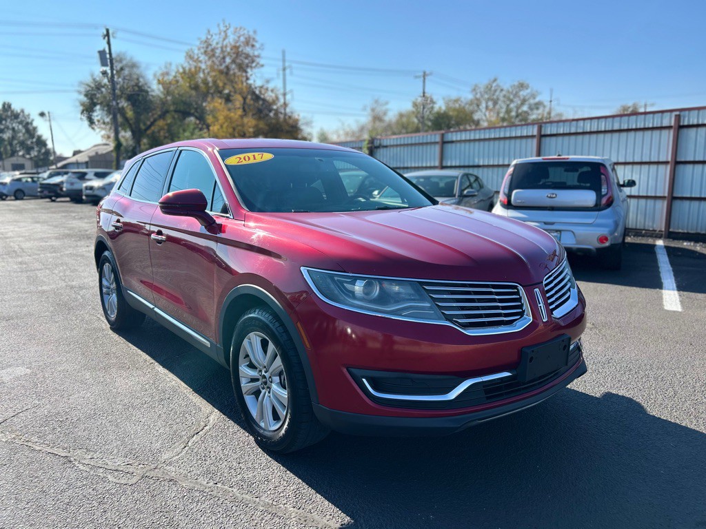 2017 Lincoln MKX Image 3