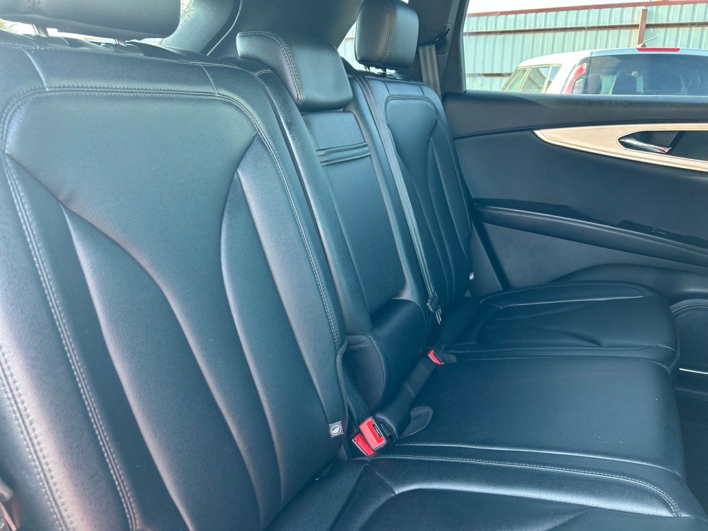 2017 Lincoln MKX Image 13