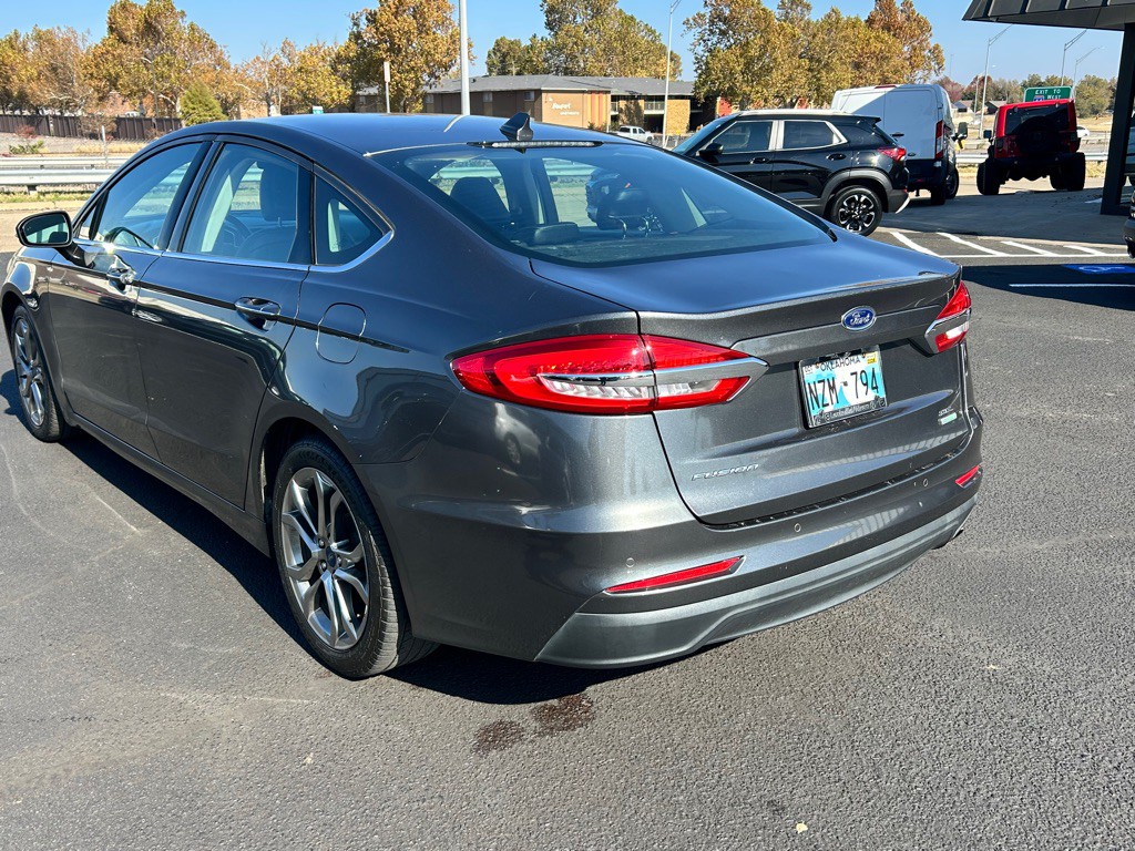 2020 Ford Fusion Image 5