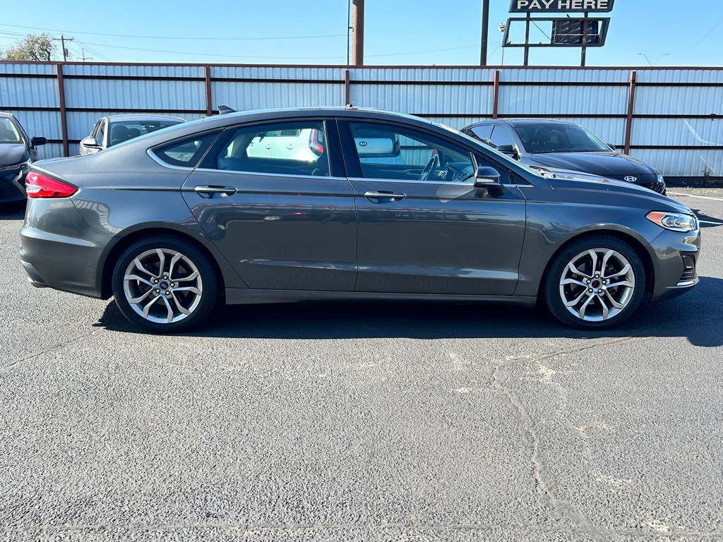2020 Ford Fusion Image 7
