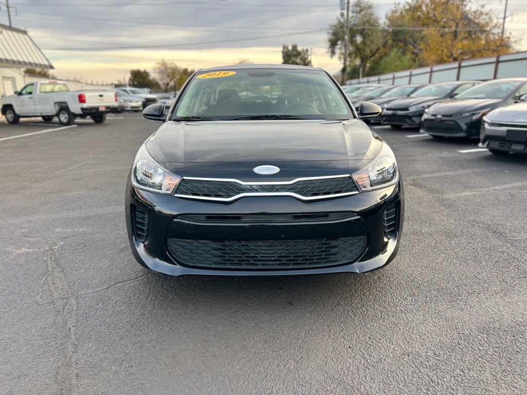 2019 Kia Rio Image 4
