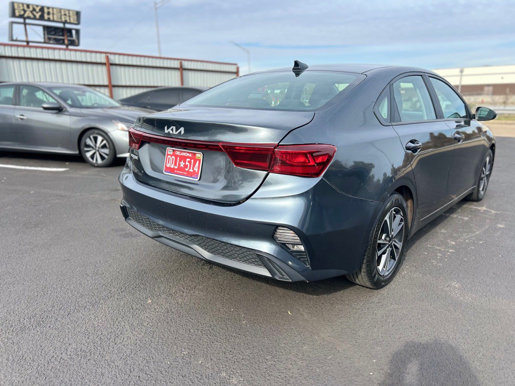 2024 Kia Forte Image 6