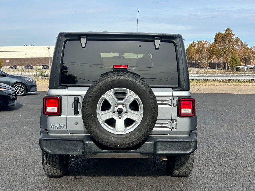 2020 Jeep Wrangler Unlimited Image 7