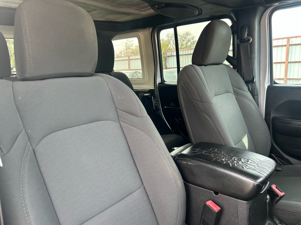 2020 Jeep Wrangler Unlimited Image 17