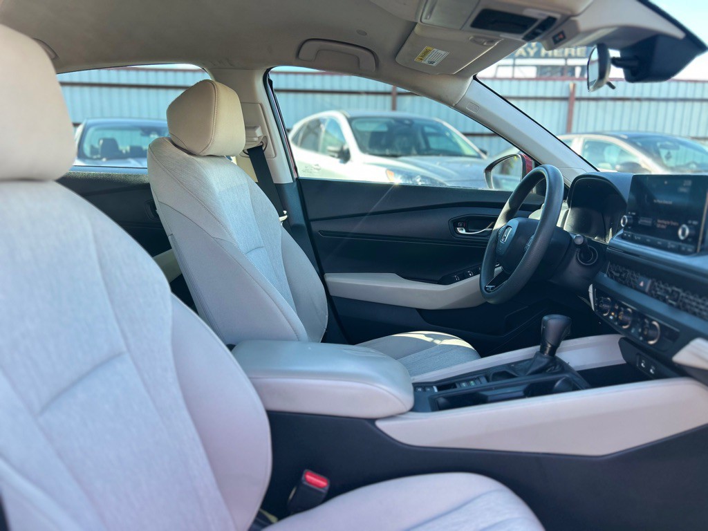 2023 Honda Accord Image 14