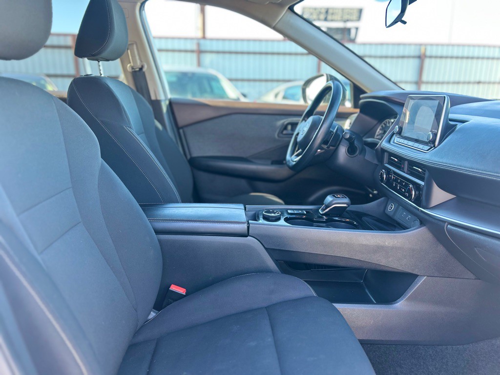 2023 Nissan Rogue Image 16