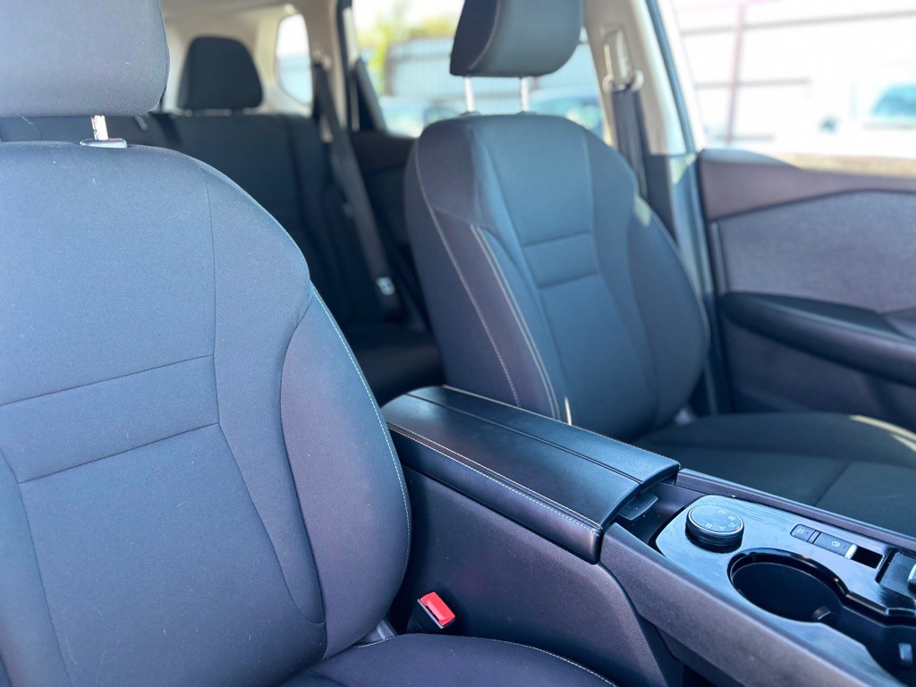 2023 Nissan Rogue Image 17