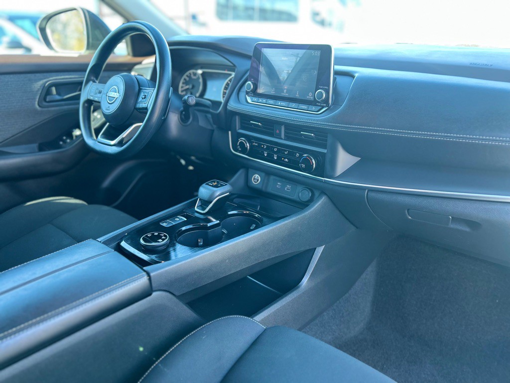 2023 Nissan Rogue Image 18