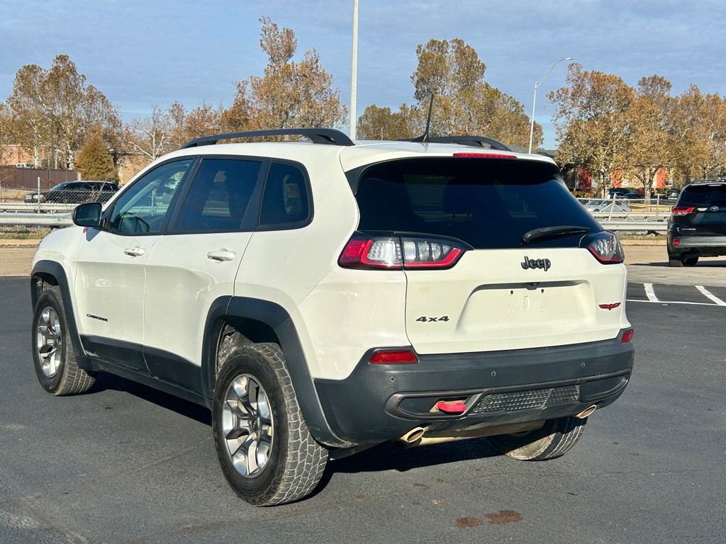 2019 Jeep Cherokee Image 4