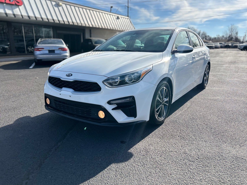2021 Kia Forte Image 2