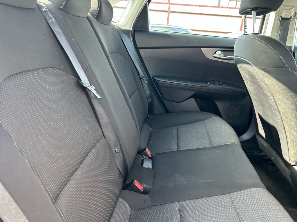 2021 Kia Forte Image 17