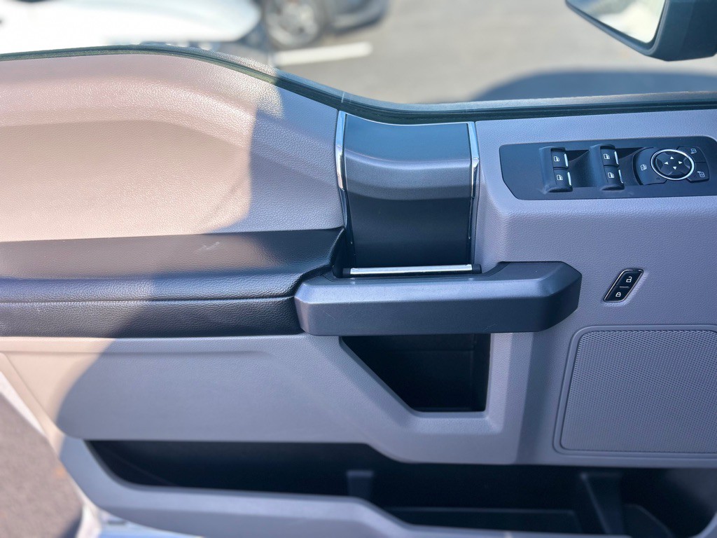 2015 Ford F-150 Image 13