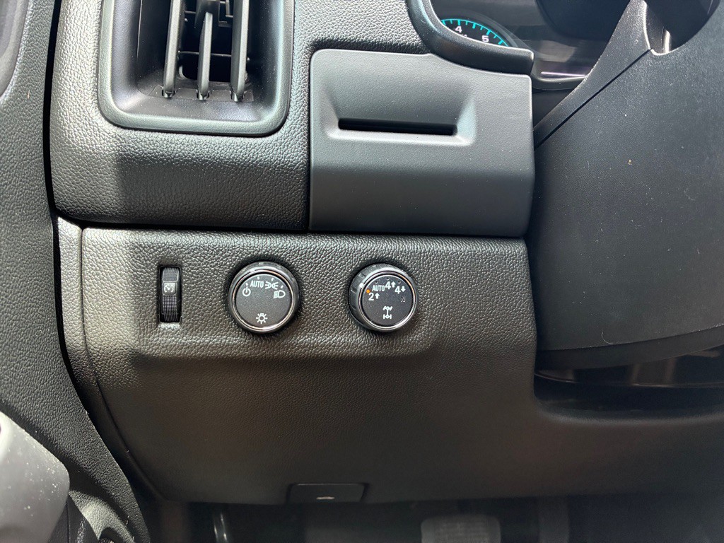 2022 Chevrolet Colorado Image 12