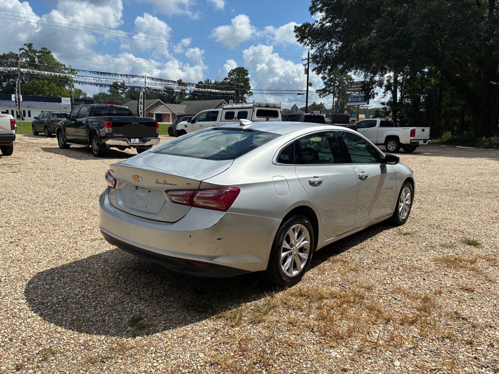 2020 Chevrolet Malibu Image 4