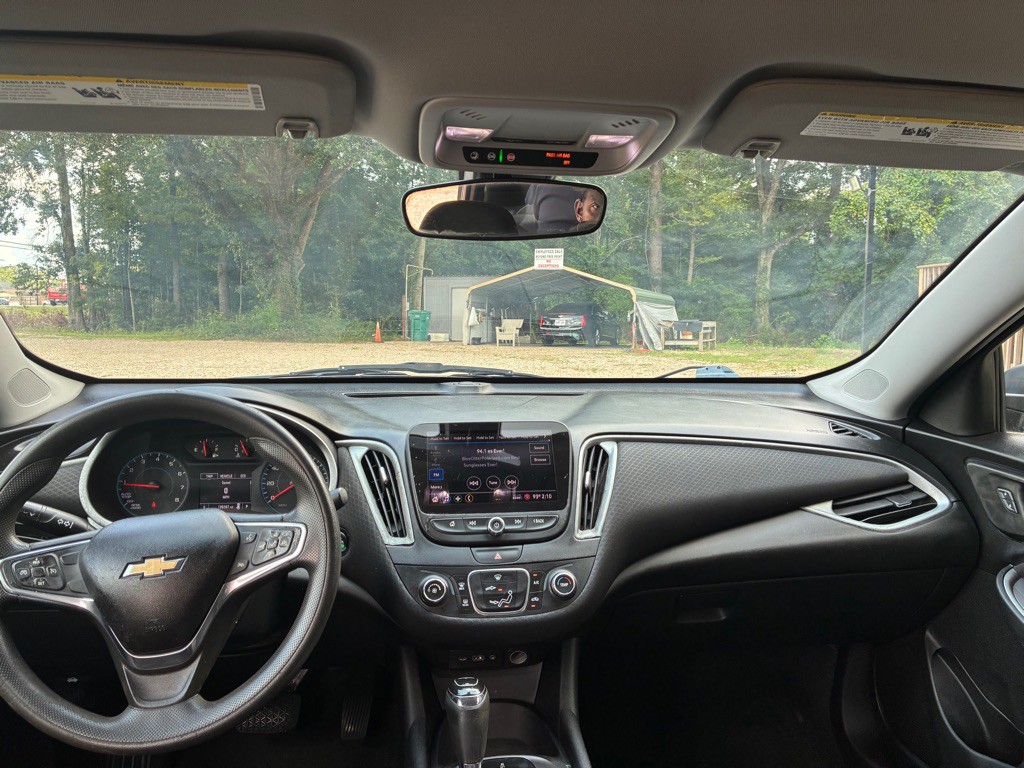 2019 Chevrolet Malibu Image 11